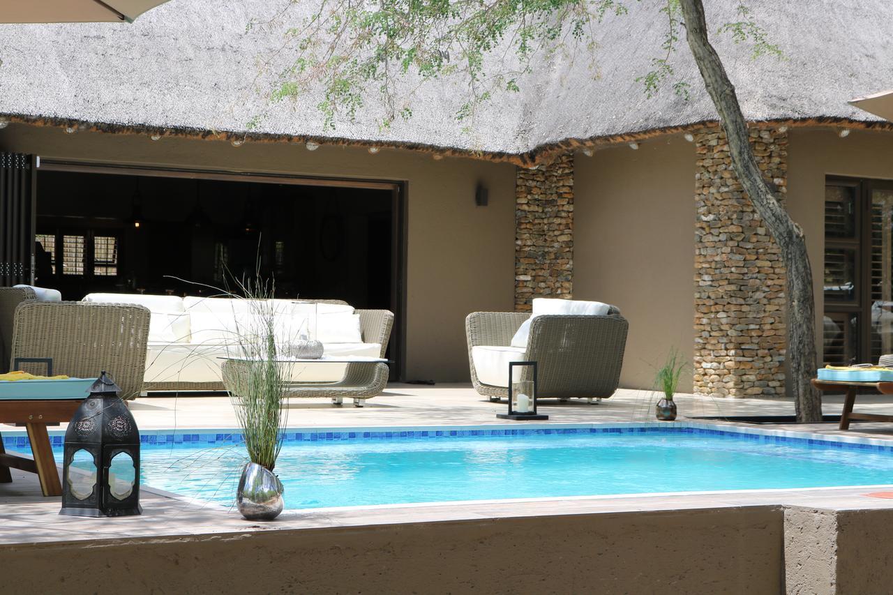 Luvivane Luxury Villa & Cottage Marloth Park Exterior photo