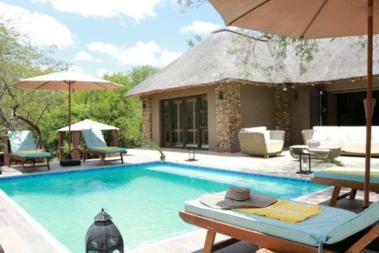 Luvivane Luxury Villa & Cottage Marloth Park Exterior photo